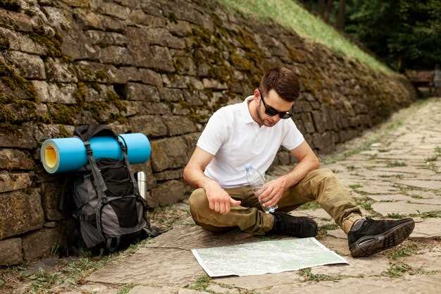 Key Techniques for Solo Hiking Risk Management